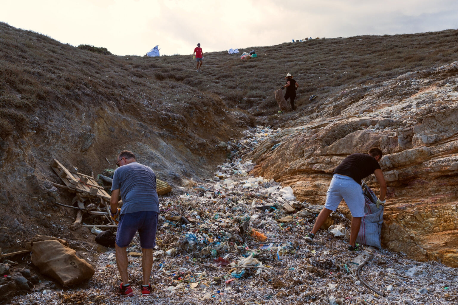 Underwater Cleaning in Antiparos October 2020 | Aegean Rebreath